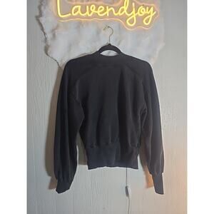 Fitted Pullover Sweatshirt Small Black Basic Cozy Fall Winter Layering Holiday